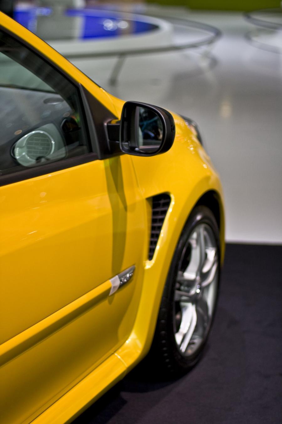  Renault Clio RS 2010 года  (фото 16 из 38)